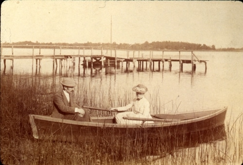 couple in row boat
