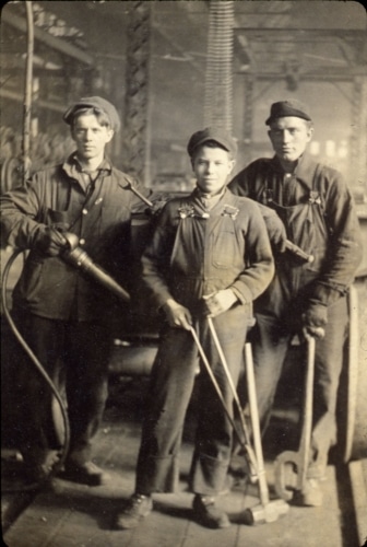three Haskell-Barker workers